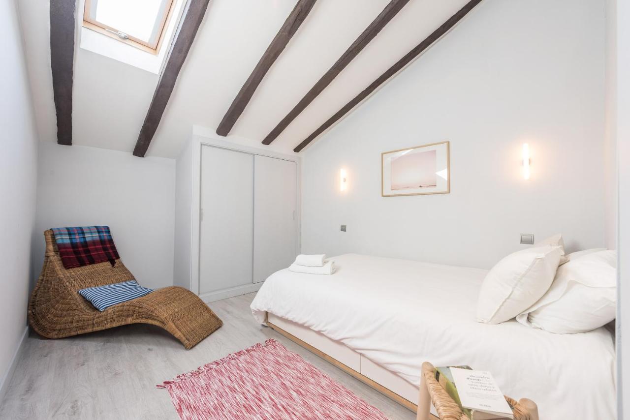 Bohemian 2Bedroom Attic In Lavapies Madrid Exterior photo